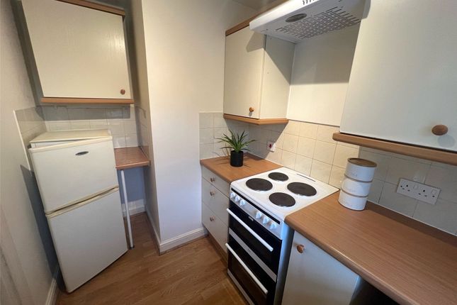 Flat 15 Bellevue Court, 36, Bellevue Road, Hampshire photo 3