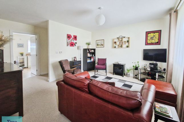 66, Deerlands Way, Beckingham, Doncaster photo 3