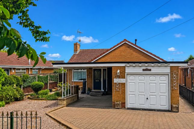 2-bed detached on Westlee, Willerby Low Road, Cottingham, £320,000