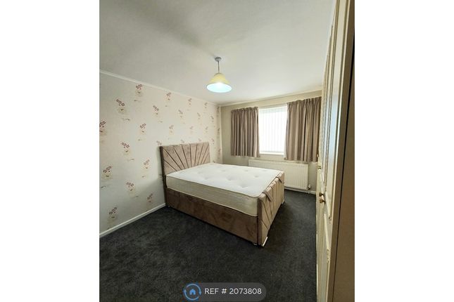Thumbnail Room to rent in Leeds, Leeds