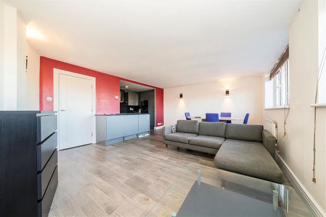 Flat 7, Atlantic House, 128, Albert Street, London photo 2