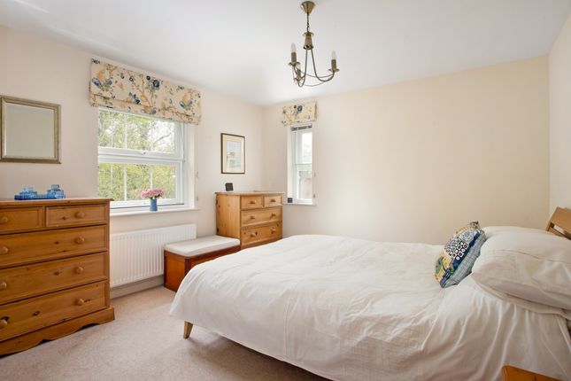 1 The Sidings 296...