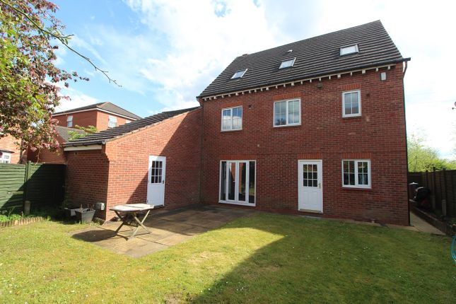 Detached house for sale in Lockside Close, Glen Parva, Leicester