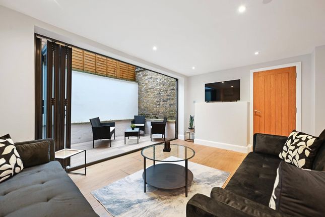 Thumbnail Flat for sale in Fulham Palace Road, Fulham