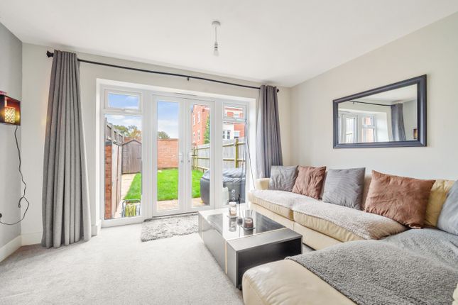 Thirty Five, Merritt Way, Waterlooville photo 3