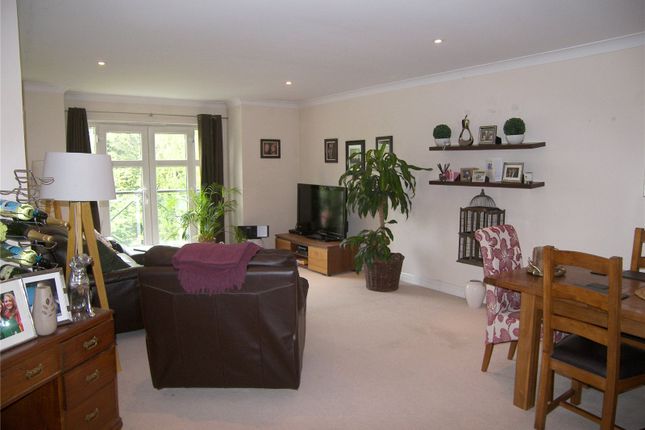 9,, River Court, Charvil photo 2