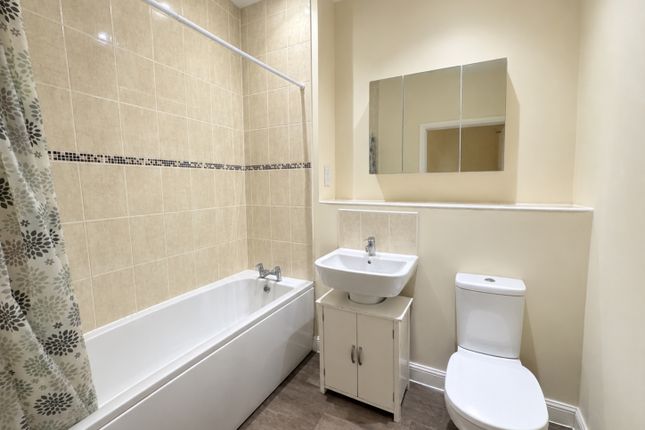Appelbee Court, Artisan Place, Harrow photo 4