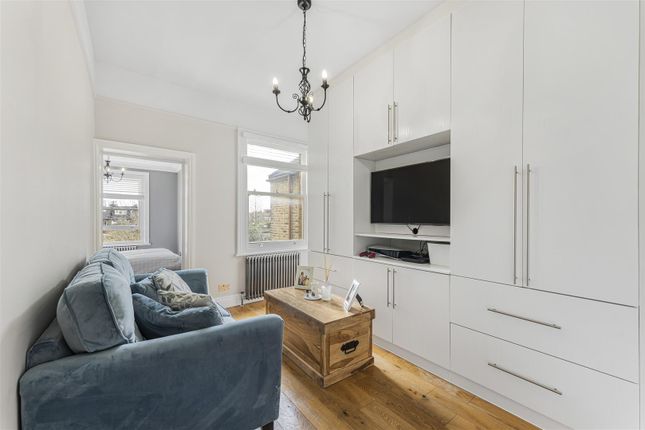 Terraced house for sale in Hainault Road, Leytonstone, London