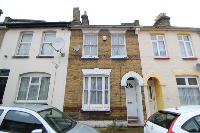 Thumbnail Terraced house to rent in Lester Road, Chatham