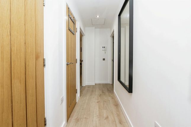 Flat for sale in Wolsey Road, Hemel Hempstead