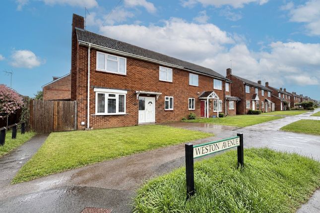 2-bed house on 1, Weston Avenue, Leighton Buzzard, £355,000