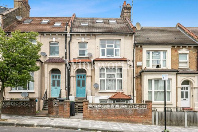 Thumbnail Flat to rent in Cavendish Road, London