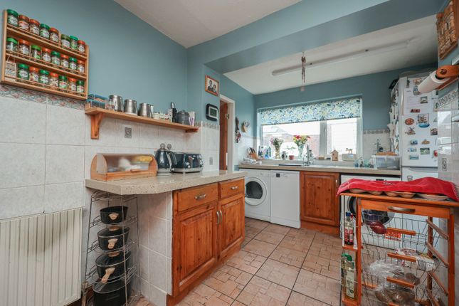 45 Renfrew Road, Lincoln, Lincolnshire photo 5