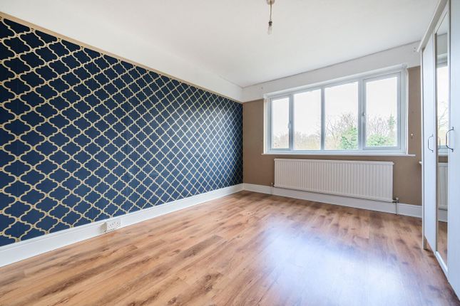 End terrace house for sale in Brent Way, London