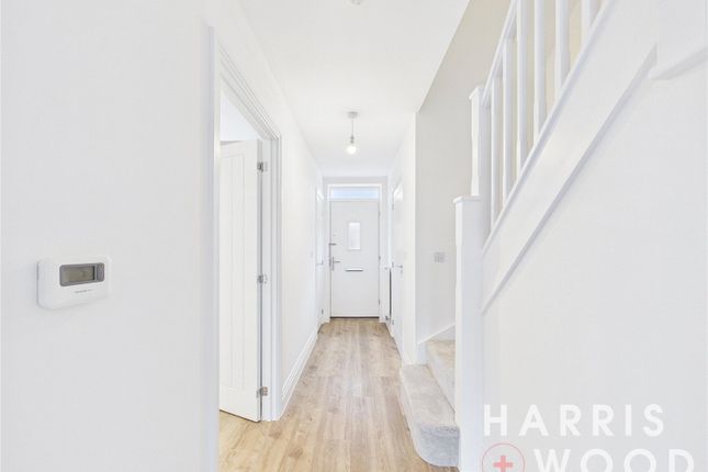 34, Cinderpath Way, Colchester photo 2