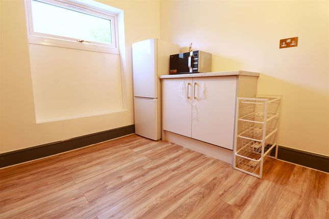 5 Huntly Road, Room 2, Birmingham photo 5