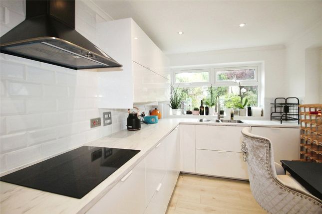 21, Gaze Hill Avenue, Kent photo 2