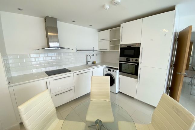 49, Cardiff photo 2