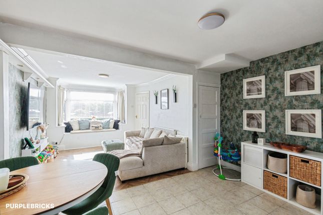12, Eastbank Avenue, Blackpool photo 4