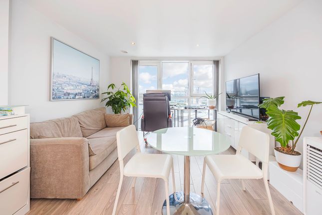 Flat for sale in Adriatic Apartments, Royal Victoria