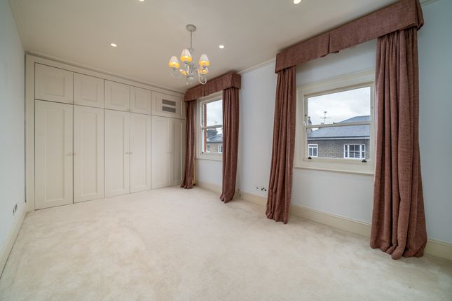 Detached house to rent in Phillimore Place, London
