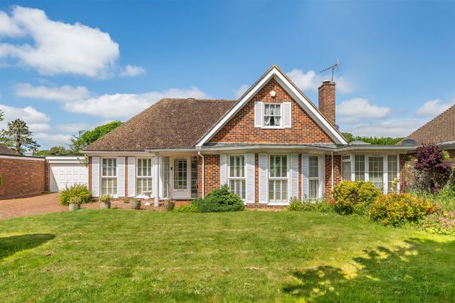 Thumbnail Detached bungalow to rent in 19 Shorecroft, Aldwick, Bognor Regis, West Sussex