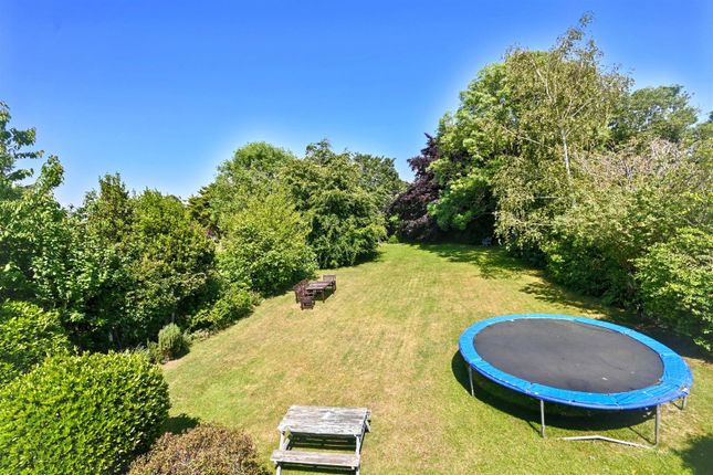 8, Kings Drive, Eastbourne photo 3