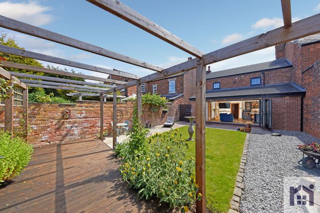 36 Bradley Lane, Chorley photo 4