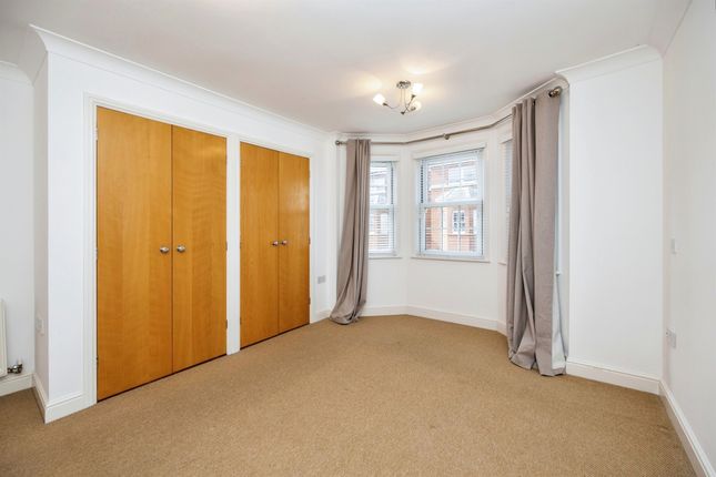 Flat for sale in George Roche Road, Canterbury