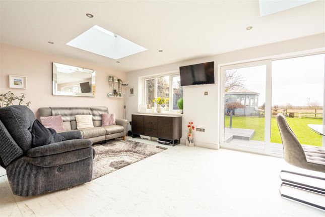 15, Forge Estate, Morpeth photo 3