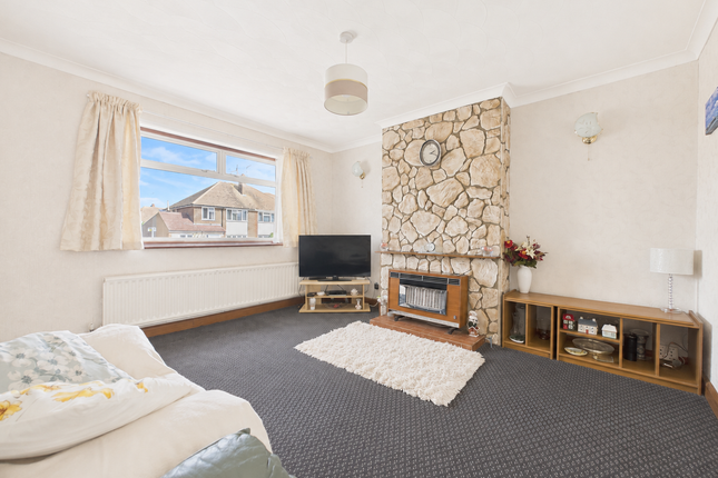 30, Parkfield Road, Gillingham photo 3
