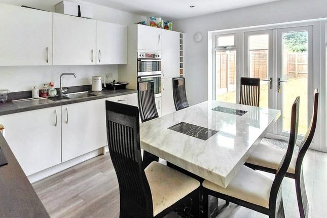 34, Whitmore Drive, Colchester photo 2