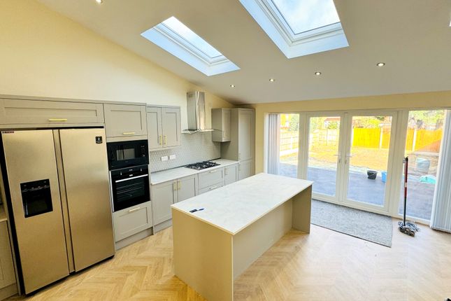 Thumbnail Detached house to rent in Runswick Drive, Nottingham