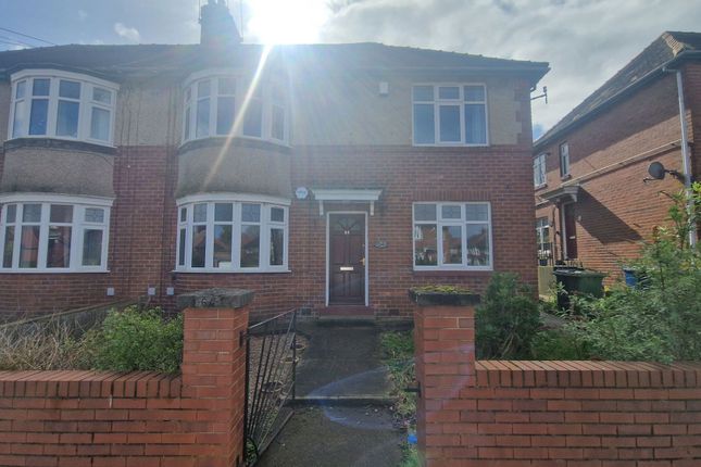 Thumbnail Flat to rent in Harewood Road, Gosforth, Newcastle Upon Tyne