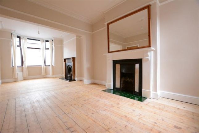 30, Owthorpe Grove, Nottingham photo 4