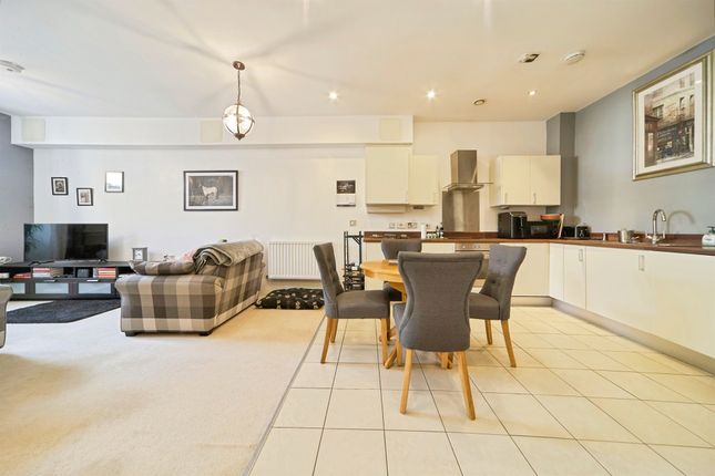 4, Cotterdale, 6, Clifford Drive, Ilkley photo 3