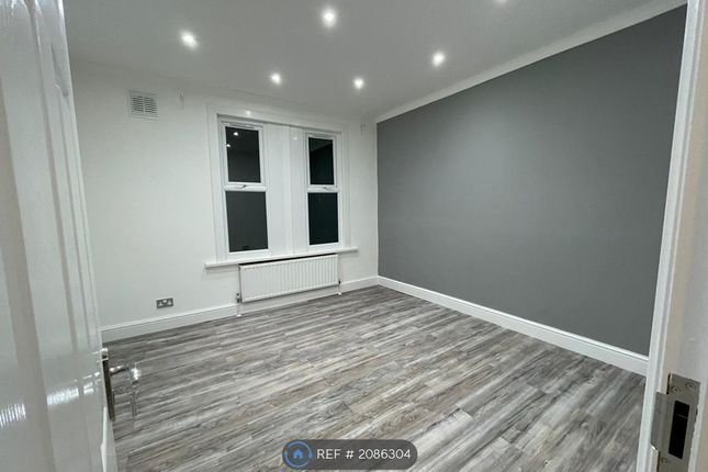 Bedroom 2 - Double Room