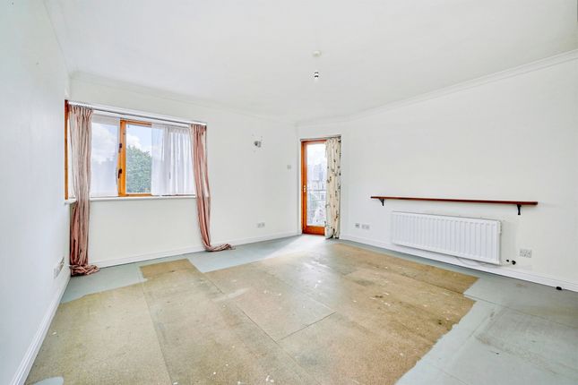 Flat 27, Saffron Court, Station Street, Saffron Walden photo 4