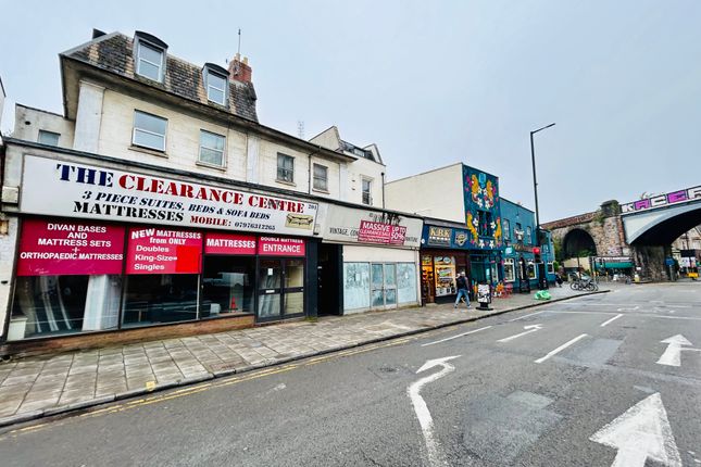 Thumbnail Flat to rent in Cheltenham Crescent, Cheltenham Road, Bristol