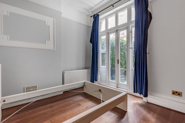 Flat to rent in Inglewood Road, London