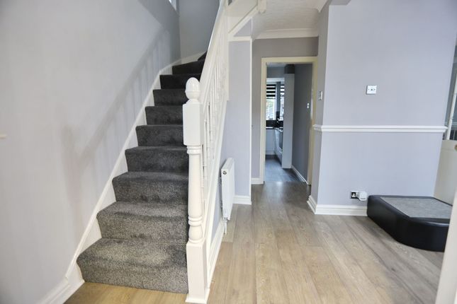 6 Pine Avenue, Manchester photo 2