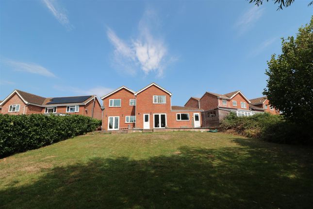 5, Shore Place, Broadmead, Trowbridge photo 2