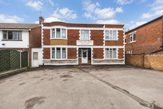 Room 4, 24, Albert Street, Slough photo 4