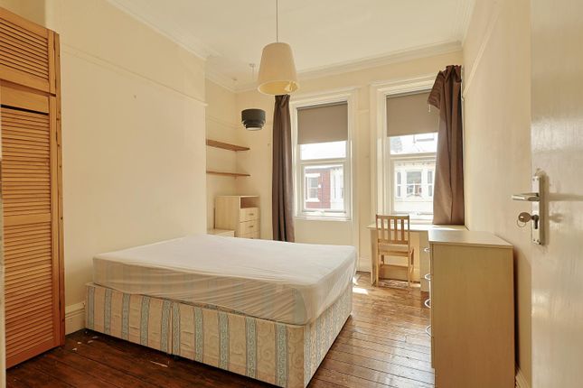 Cavendish Place, Newcastle Upon Tyne photo 2