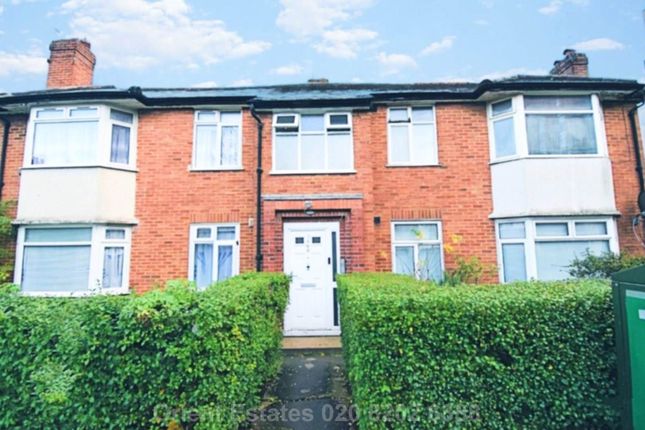 2-bed flat on Booth Road, London, £325,000