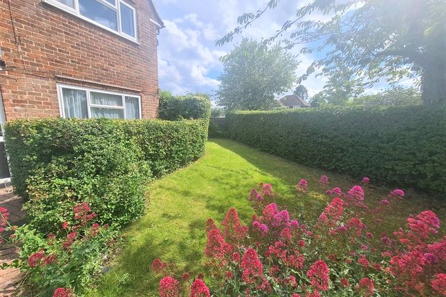 Detached house to rent in Launde Road, Oadby, Leicester