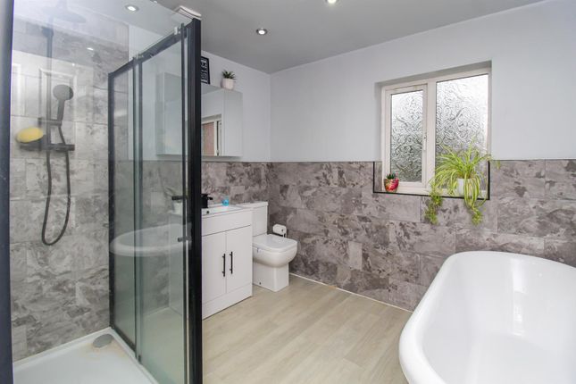 27, Tolson Street, Ossett photo 4