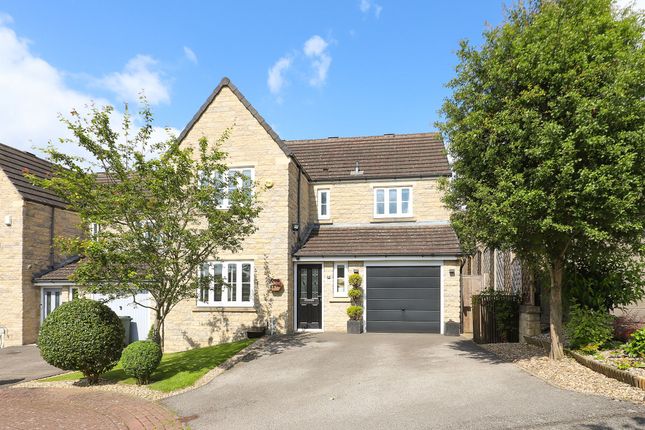 Thumbnail Detached house for sale in Thorncliffe Close, Swallownest