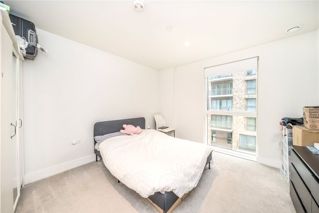 601 Cottam House, 305, Kidbrooke Park Road, London photo 4