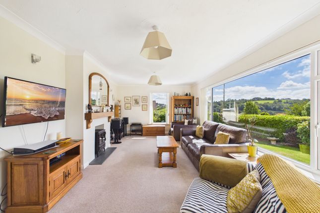 11 Hollies Road, Launceston photo 2